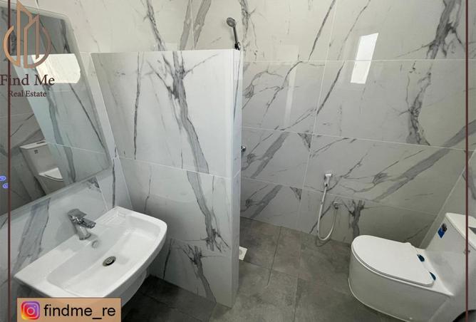 966325 - Property Image 2