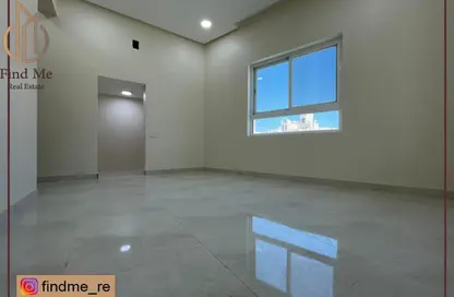 شقة - غرفة نوم - 1 حمام للايجار في توبلي - المحافظة الوسطى