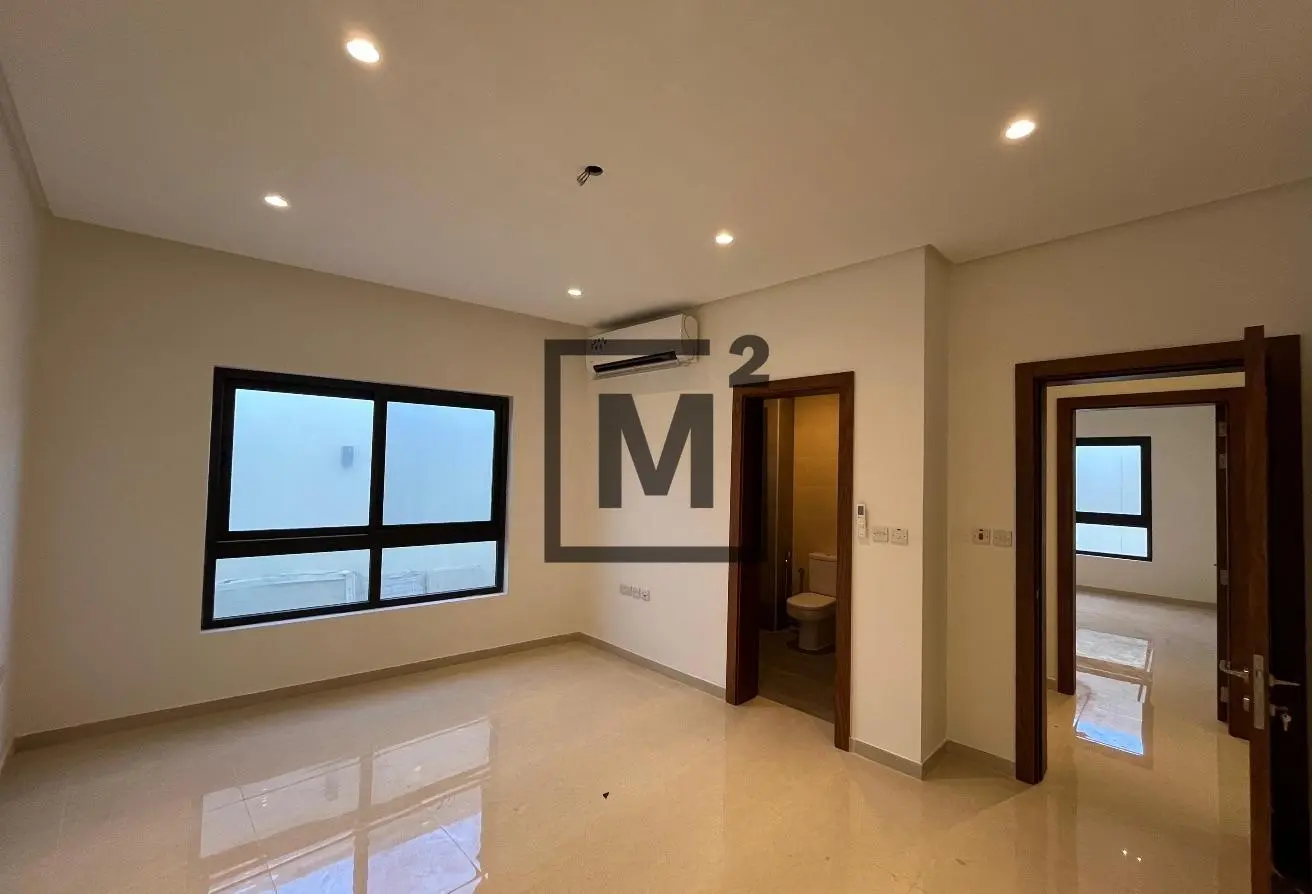 966823 - Property Main Image