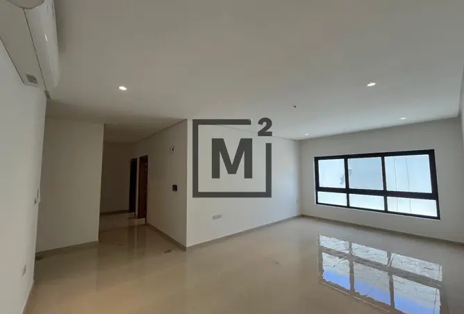 966823 - Property Image 3