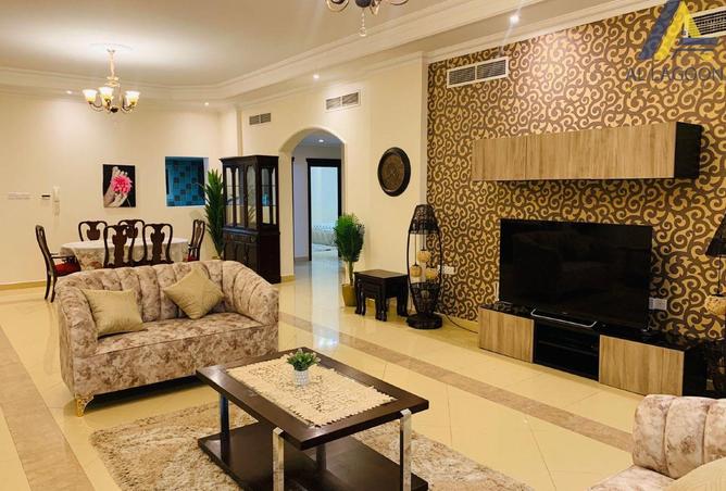 966761 - Property Image 3