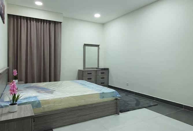 966809 - Property Image 2