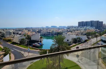 شقة - 2 غرف نوم - 2 حمامات للبيع في اللاجون - أمواج - المحرق
