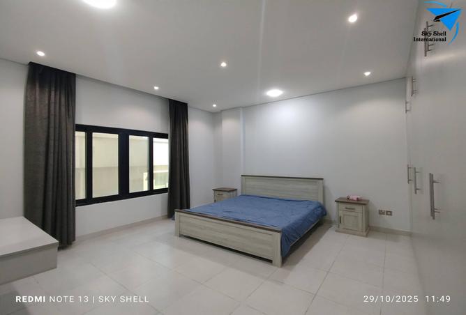 967052 - Property Image 3