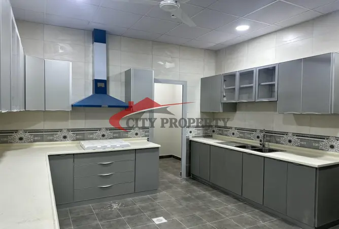 968349 - Property Image 2