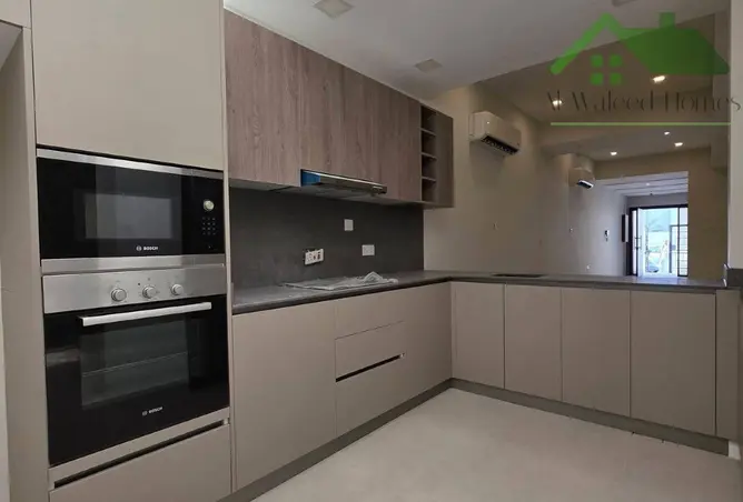 967545 - Property Image 2