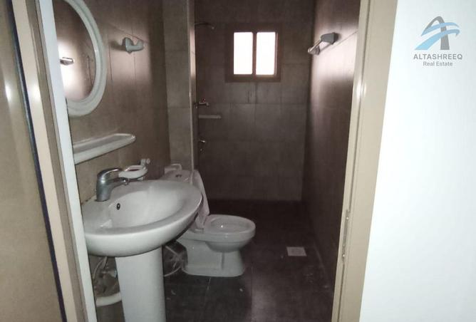 967632 - Property Image 2