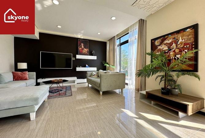 967671 - Property Image 3