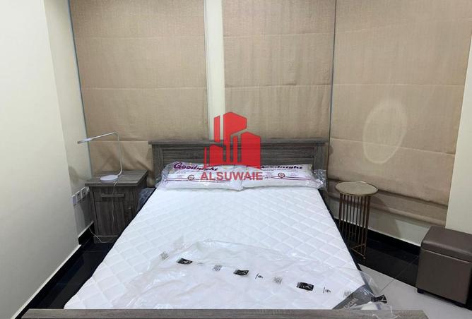 967972 - Property Image 2