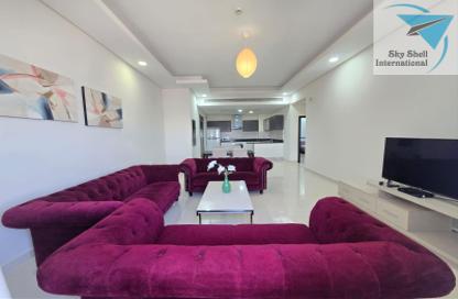Apartment - 2 Bedrooms - 2 Bathrooms for rent in Sanabis - Manama - Capital Governorate