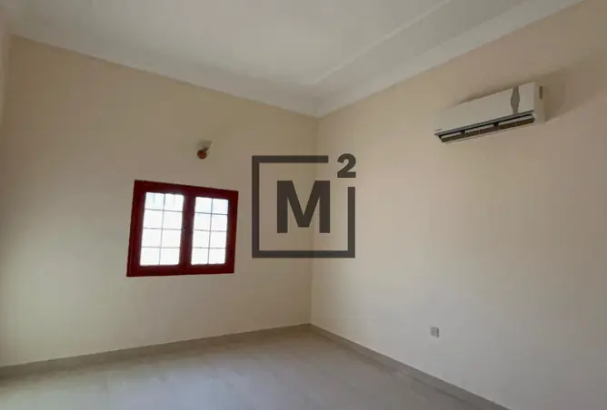 968379 - Property Image 2