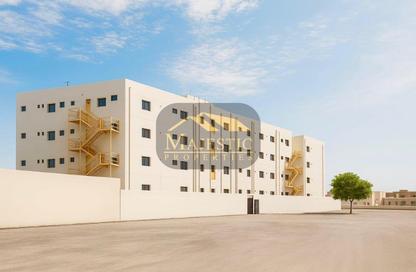 Labor Camp - Studio - 7+ Bathrooms for rent in Eker - Central Governorate