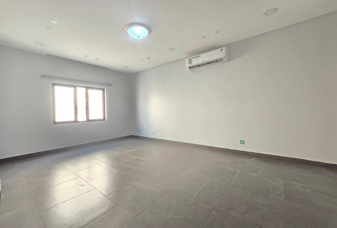 55831630 - Property Image 2