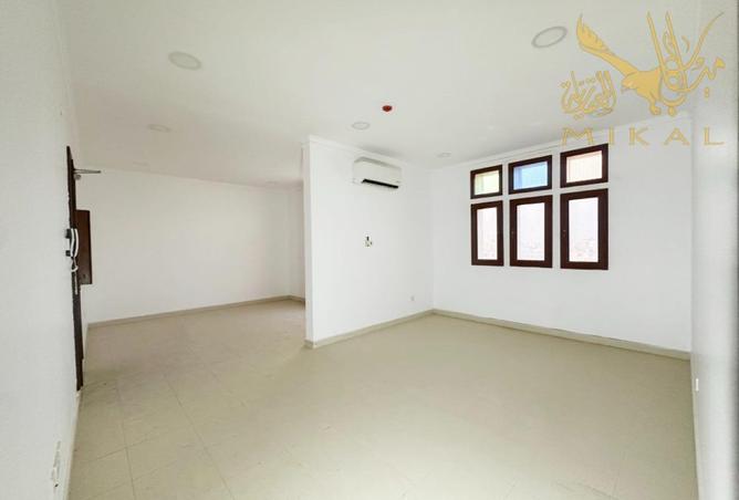 969736 - Property Image 2