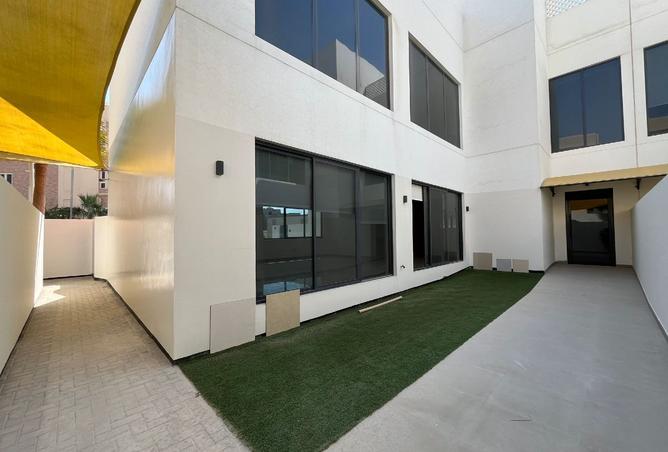 970036 - Property Image 2