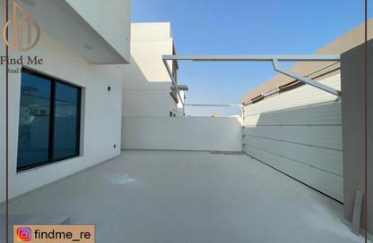 Villa - 6 Bedrooms - 7 Bathrooms for sale in Askar - Southern Governorate