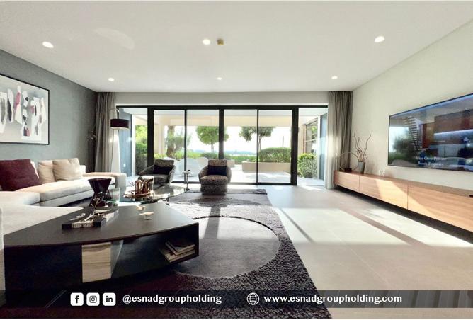 973263 - Property Image 2