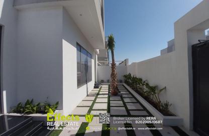 Villa - 4 Bedrooms - 6 Bathrooms for sale in Hidd - Muharraq Governorate