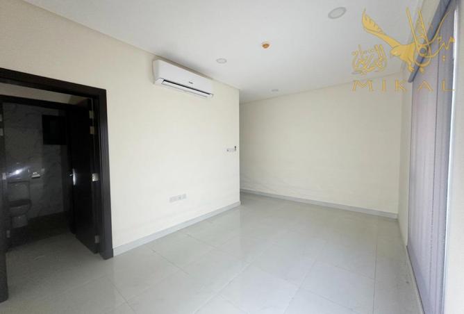970521 - Property Image 2