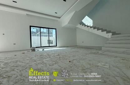 Villa - 4 Bedrooms - 6 Bathrooms for sale in Bu Quwah - Northern Governorate