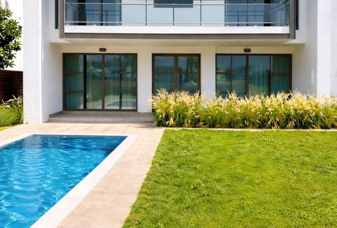 971120 - Property Image 2