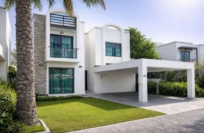 Villa - 4 Bedrooms - 4 Bathrooms for sale in Tala Island - Amwaj Islands - Muharraq Governorate