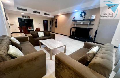 Apartment - 2 Bedrooms - 3 Bathrooms for rent in Al Juffair - Capital Governorate