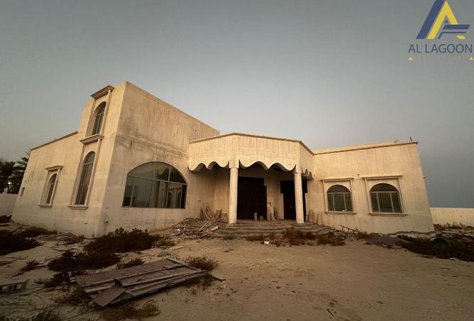 971197 - Property Image 2