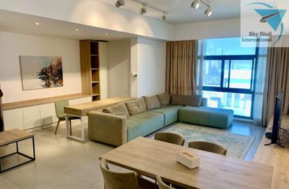 Apartment - 2 Bedrooms - 3 Bathrooms for rent in Al Juffair - Capital Governorate