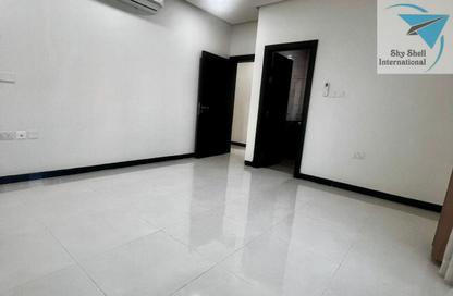 Apartment - 2 Bedrooms - 2 Bathrooms for rent in Hidd - Muharraq Governorate