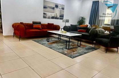 Apartment - 2 Bedrooms - 3 Bathrooms for rent in Janabiya - Northern Governorate