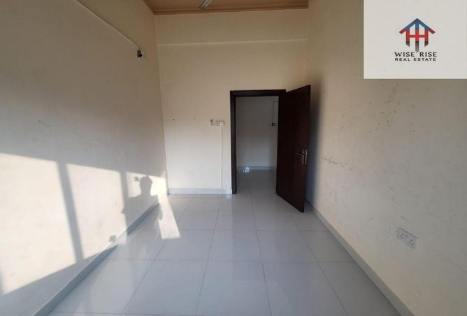 971525 - Property Image 2