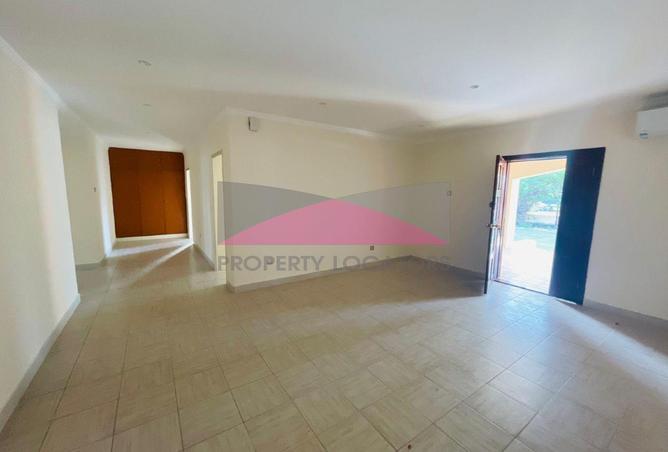 972724 - Property Image 3