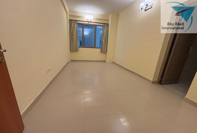 972174 - Property Image 2