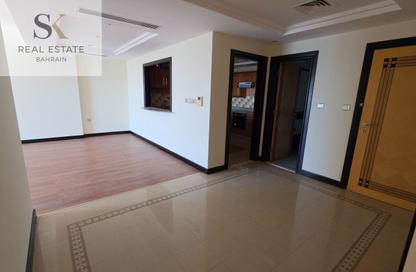 Apartment - 2 - 3 for rent in Abraj Al Lulu - Manama - Capital Governorate Apartment - 2 - 3 for rent in Abraj Al Lulu - Manama - Capital Governorate