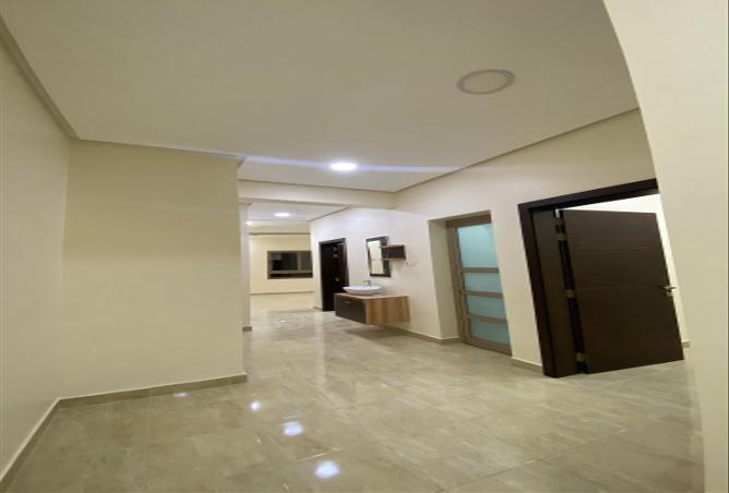 972488 - Property Image 3