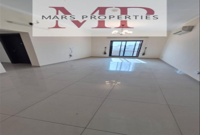 972557 - Property Main Image