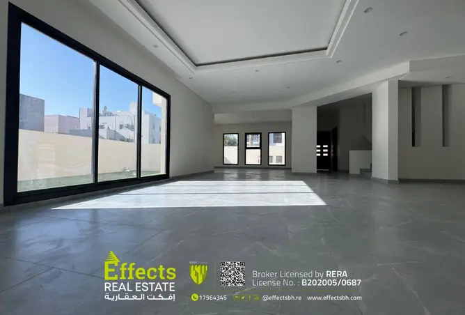 972566 - Property Image 3