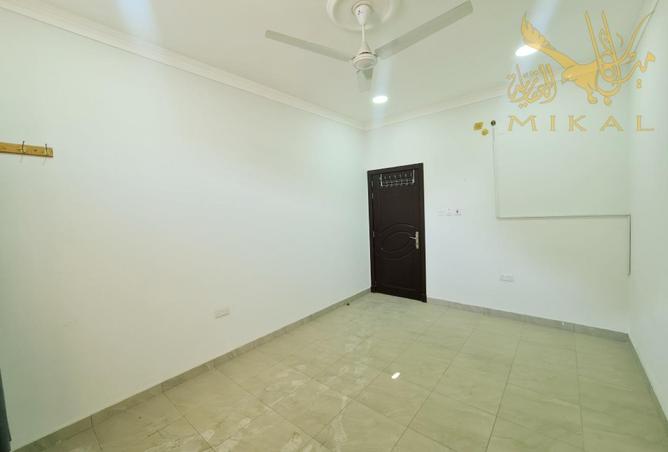 972578 - Property Image 2