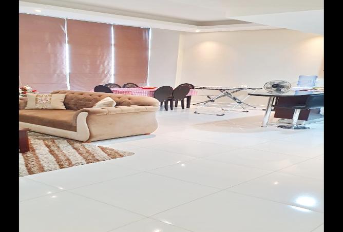 973076 - Property Image 3