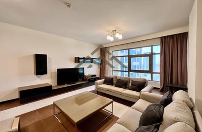 Apartment - 3 Bedrooms - 4 Bathrooms for rent in Al Juffair - Capital Governorate