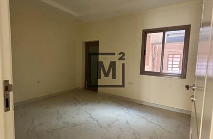 Villa - 5 Bedrooms - 6 Bathrooms for sale in Busaiteen - Muharraq Governorate