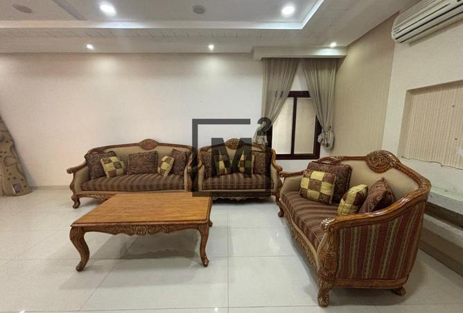 973160 - Property Image 2