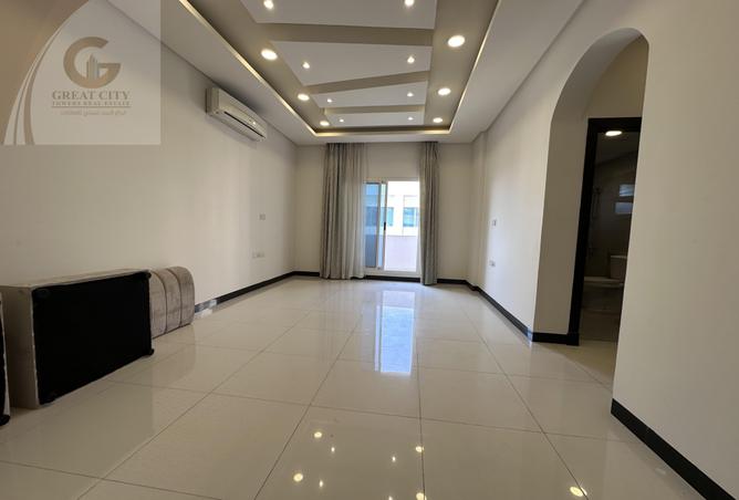 973159 - Property Image 2