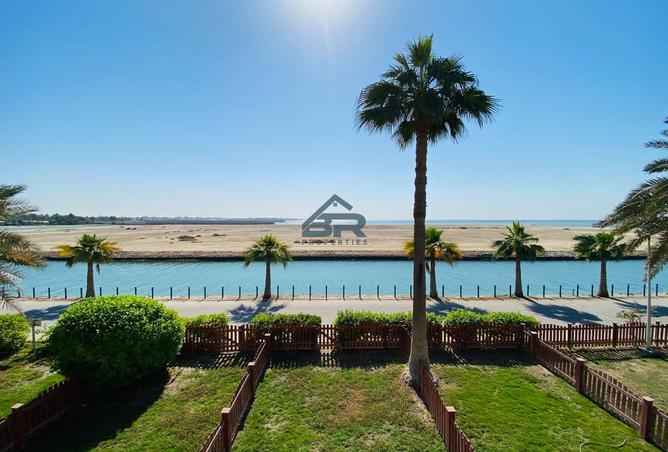 974158 - Property Image 2