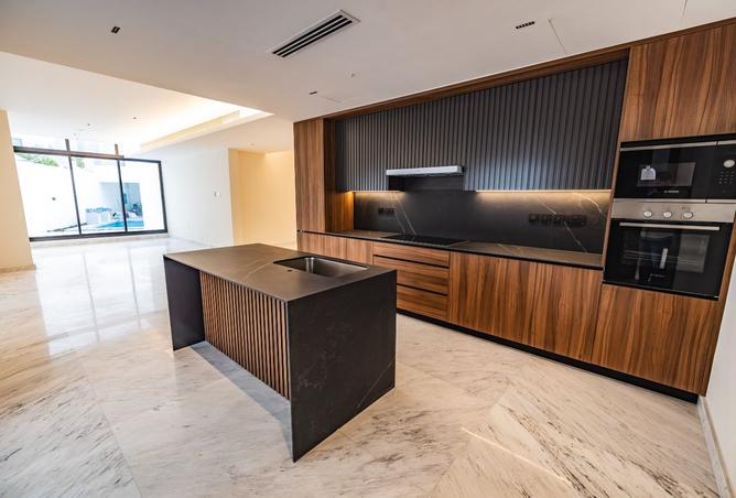 973701 - Property Image 2