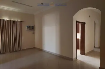 Apartment - 2 Bedrooms - 2 Bathrooms for rent in Jeblat Hebshi - Northern Governorate