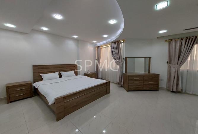 999798 - Property Image 3