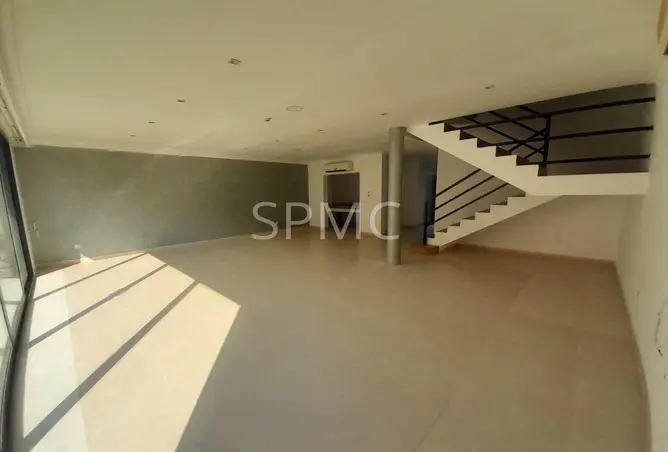 992923 - Property Image 3