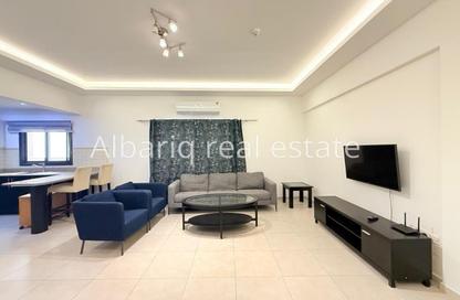 Apartment - 1 Bedroom - 2 Bathrooms for rent in Al Juffair - Capital Governorate
